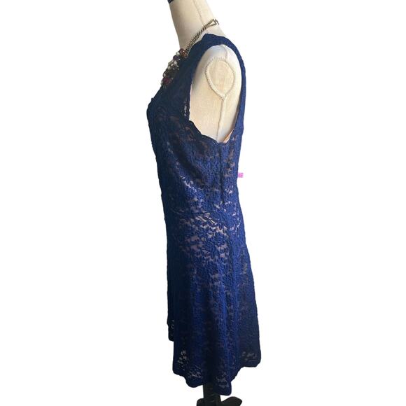 c.b. collections Navy Blue/Nude Lace MIDI V-Neck Front Back Sleeveless Dress 16 - Picture 3 of 10